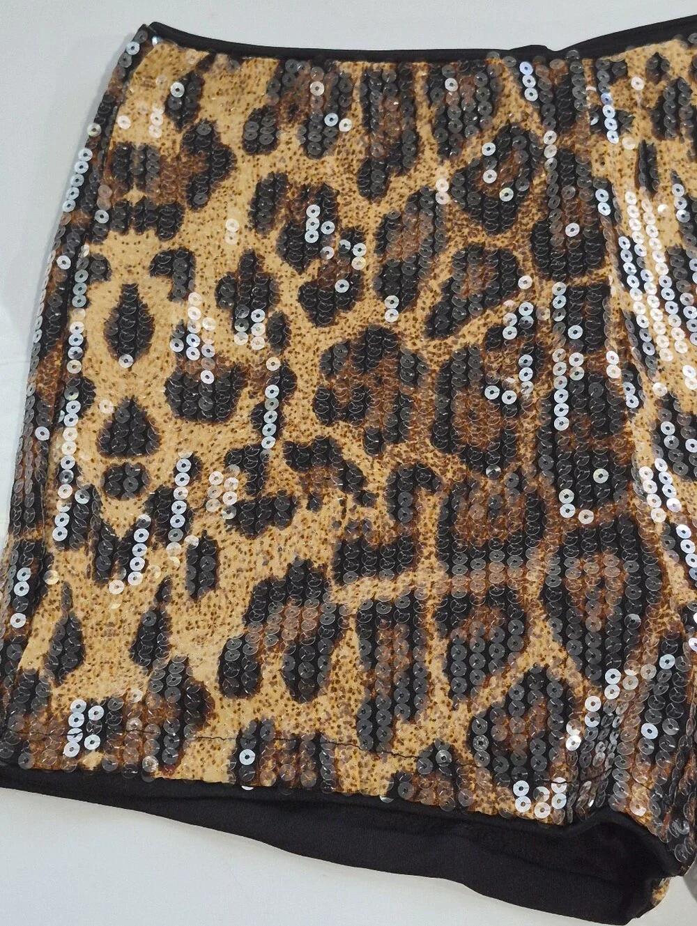 Sequin Leopard Print High-Waist Women’s Shorts - Black & Gold Size Small
